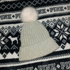 Gray and pink beanie 💗